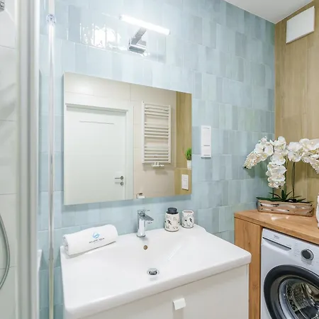 Lägenhet Polanki Aqua Familly Baseny Wellness Kołobrzeg