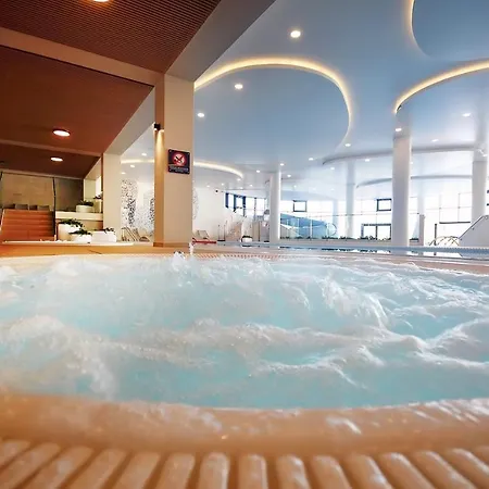 Polanki Aqua Z Basenem I Wellness Idealne Dla Rodzin * Kolberg
